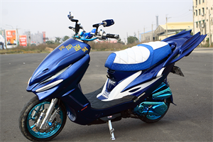 迷幻的深海藍鯨