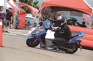 水冷機種之帝　KYMCO RACING KING 180 Fi