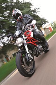 DUCATI MONSTER 796　眾人的注目焦點