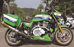 真正的熱血男子漢　KAWASAKI ZRX1200R