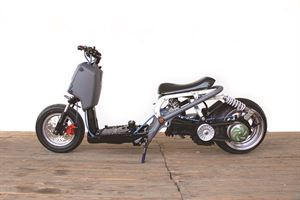 HONDA ZOOMER　鬼羅魂暴走男子