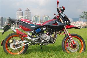 KYMCO KTR 150　赤色叢林征服者