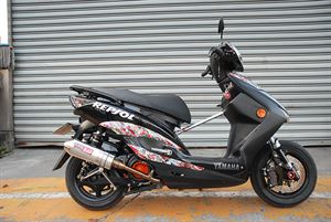 YAMAHA CYGNUS-X　花俏性能悍將