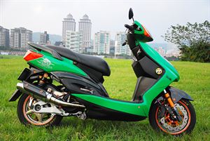 YAMAHA CYGNUS-X　狂草野馬奔騰