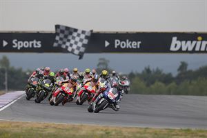 2013 Moto2 Round 11 in Brno Circuit, Czech　冠軍寶座一換再換