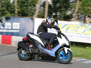 國內試乘YAMAHA FORCE 155
