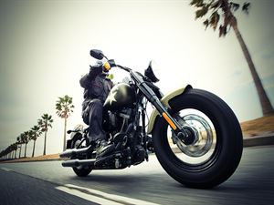 國外試乘HARLEY-DAVIDSON SOFTAIL SLIM S