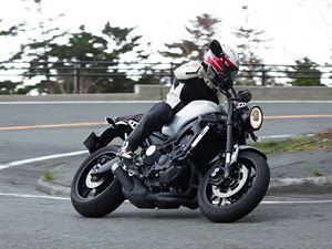 國外試乘YAMAHA XSR900