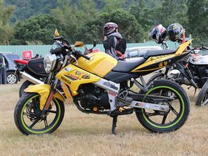 改裝秀－勁雷黃金風火輪KYMCO Quannon150 NK