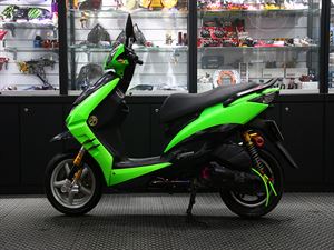 改裝秀－螢光綠鑽之盾Cygnus x 125