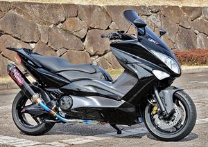 YAMAHA TMAX