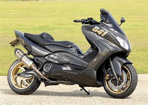YAMAHA TMAX