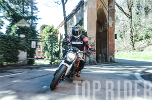 DUCATI MONSTER 797