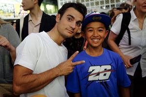 GP車手Pedrosa日本站前的尋找粉絲任務！