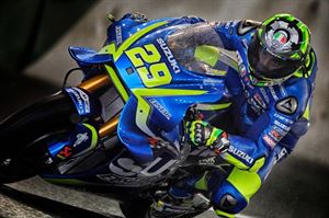 SUZUKI MotoGP廠車最新車頭樣式
