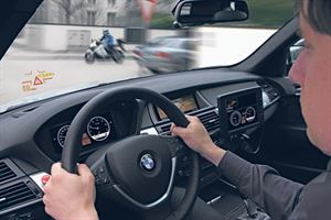 摩托車科技─安全行車裝置