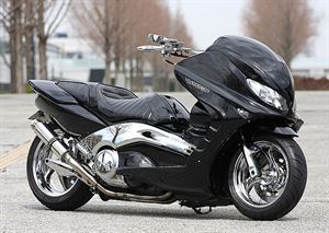 YAMAHA TMAX