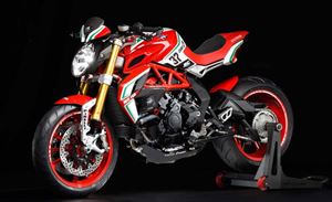 2018 MV AGUSTA DRAGSTER 800 RC登場