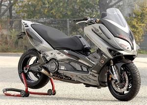 YAMAHA TMAX
