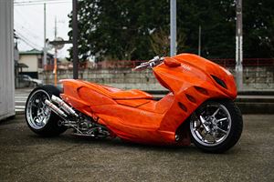 YAMAHA MAJESTY
