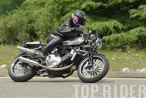 兩輪傳奇 BROUGH SUPERIOR SS100