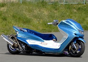 YAMAHA MAJESTY