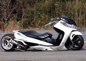 SUZUKI SKYWAVE