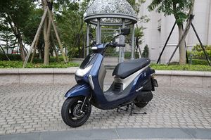 水泥叢林中的動感飛梭