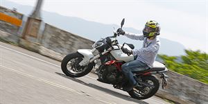 Benelli 302S新車測試