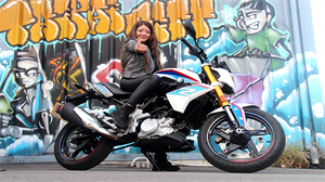 BMW G310R G310GS的女騎士