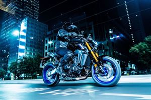 2021 YAMAHA MT-09 SP黑色旋風