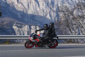 2021 APRILIA TUONO660