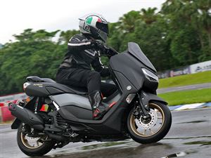 YAMAHA NMAX 155