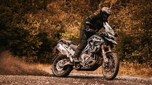 TRIUMPH新TIGER 1200現身